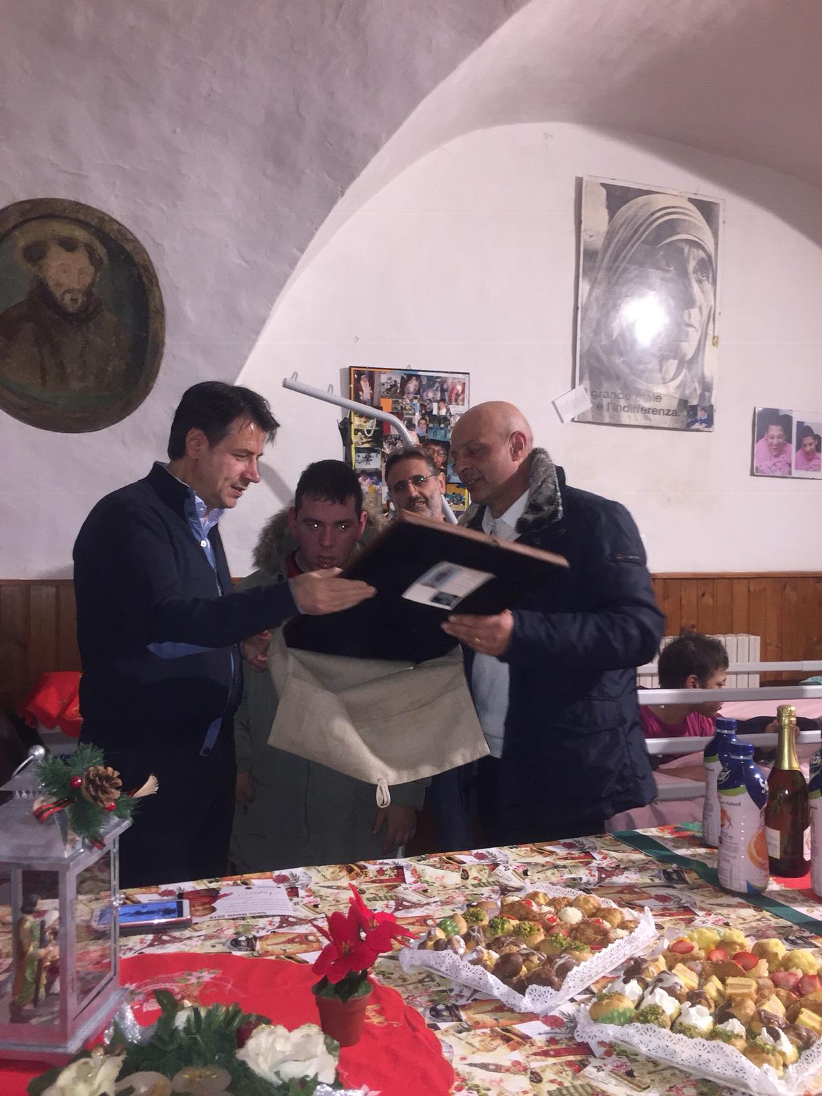 Campli. La Famiglia “Francescana” ringrazia il Presidente Giuseppe Conte per la visita alla vigilia di Natale