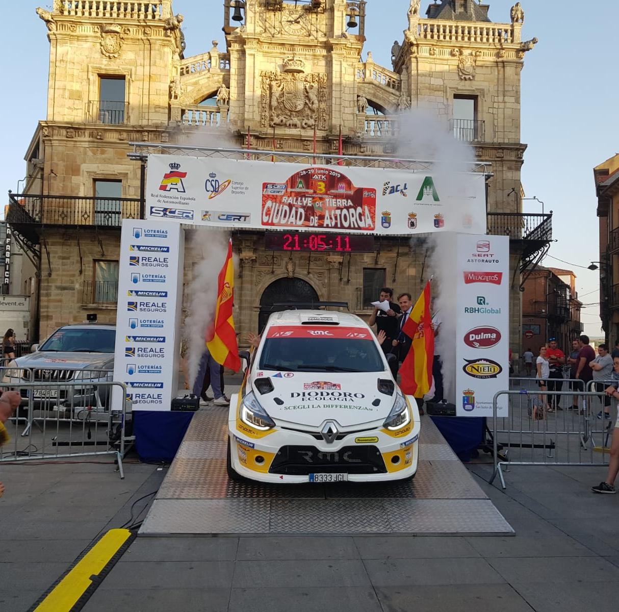 Motori. Il Pilota teramano, Dedo De Dominicis ai vertici del campionato spagnolo “Rally N5”