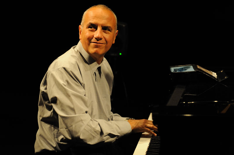 Musica. Danilo Rea aprirà “Natale in Jazz” a L’Aquila