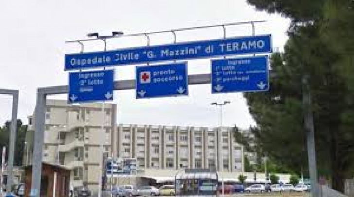 Coronavirus. “Lions Club Roseto e Valle del Vomano” dona 18 maschere FFP3 all’Ospedale di Teramo