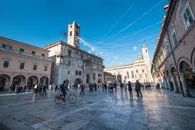 Qualità della vita nelle Marche e in Abruzzo: scalano la classifica Ascoli Piceno e L’Aquila