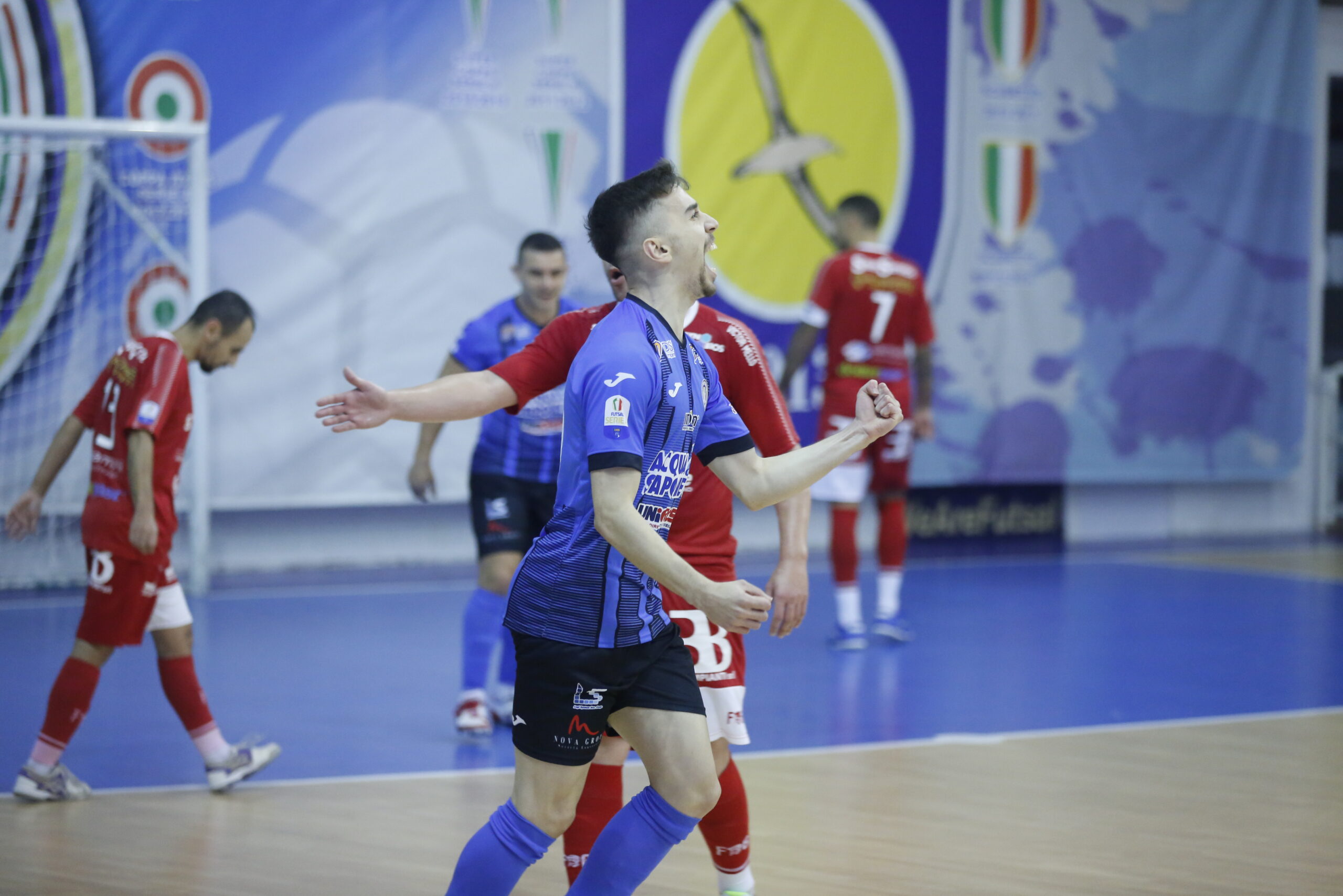 Futsal. Acqua&Sapone Unigross raggiunta nel finale: pari (7-7) contro il Petrarca Padova