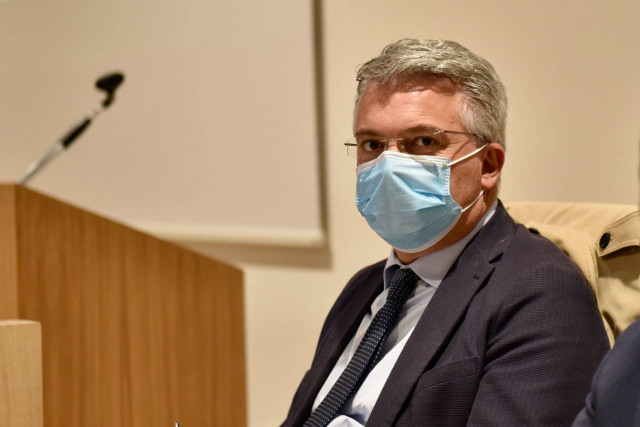 Abruzzo Sanità. Chiusura infopoint Ospedali Atri e Sant’Omero, Pepe(PD):”Marsilio e Verì riducono servizi solo nella sanità teramana”