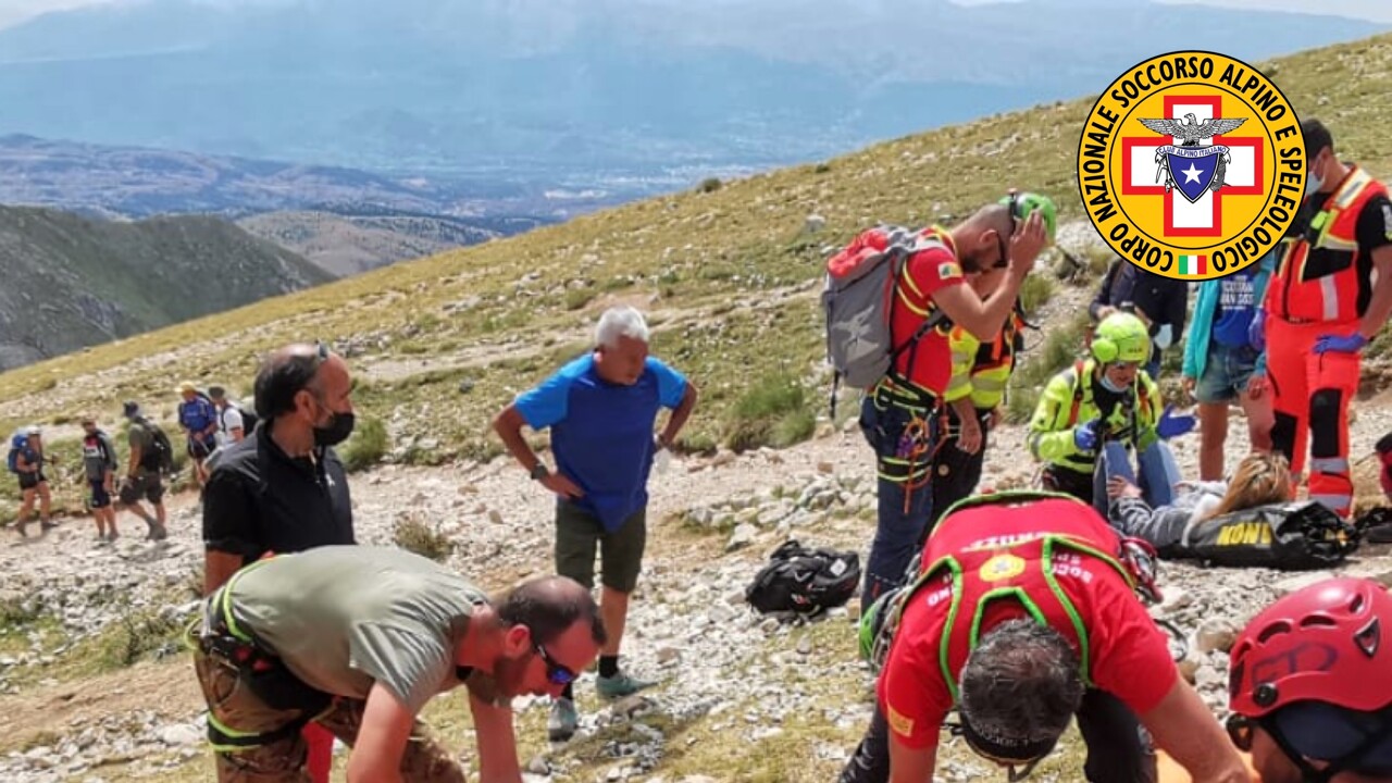 Escursionista disperso sui Monti della Laga: intervento degli uomini del soccorso Alpino e Speleologico