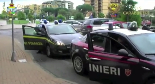 Facevano estorsioni con metodi mafiosi: 15 arresti tra cui due in Provincia di Ascoli Piceno