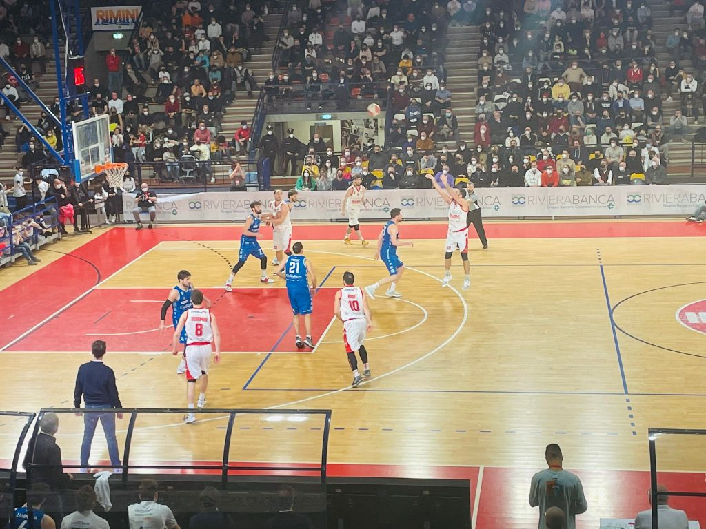 Basket serie B. La Liofilchem Roseto sconfitta(82-67) a Rimini