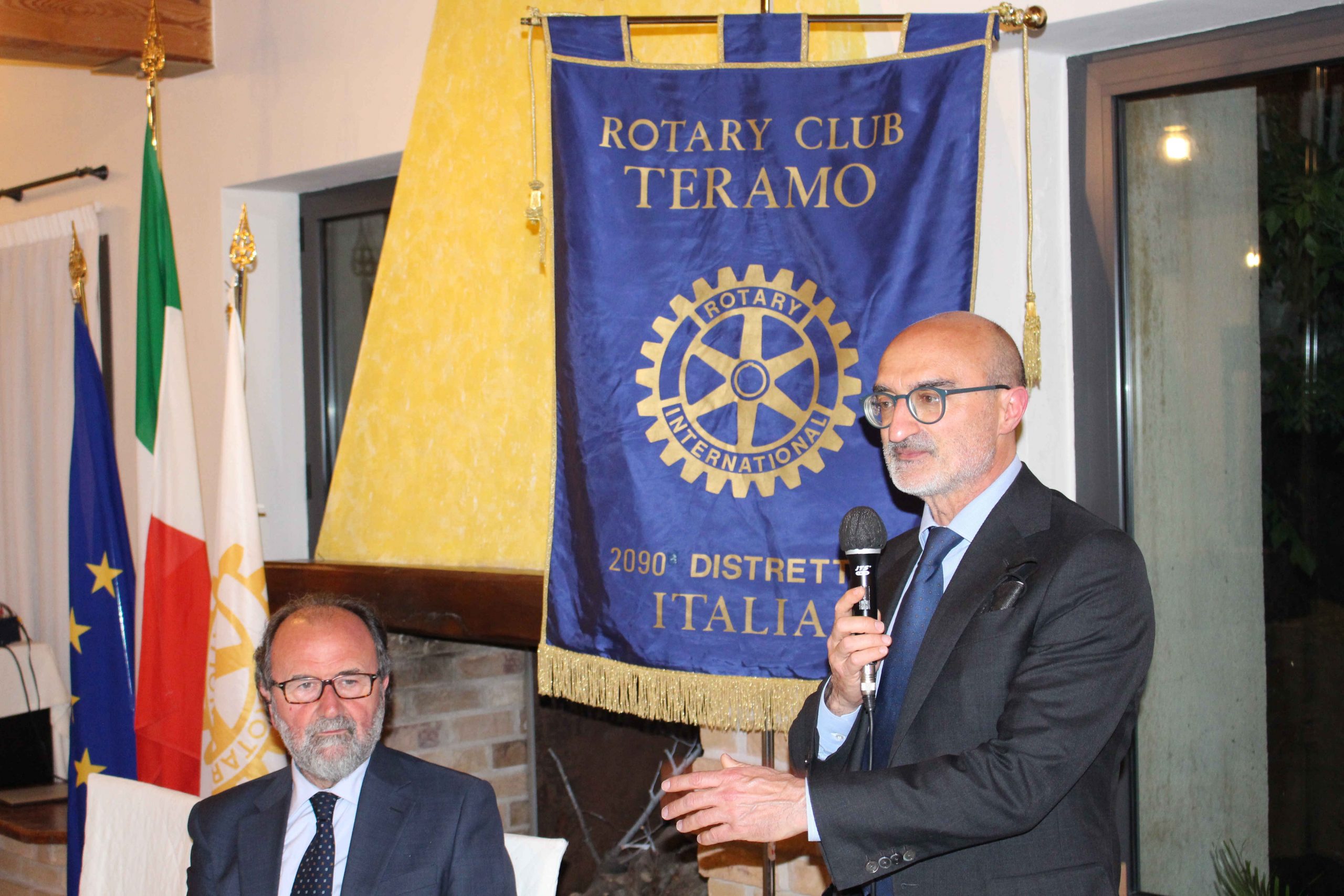 Rotary Club Teramo: conviviale con il Prof. Fabrizio Di Marzio