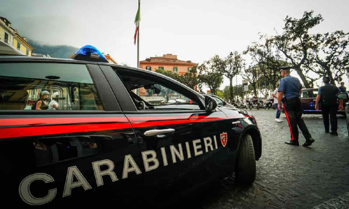 Alba  Adriatica. I Carabinieri smantellano un market della droga fingendosi corrieri espressi