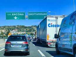 Marche. A14: chiuso per tre notti( 12, 13 e 14 aprile) il tratto Pedaso-Grottammare, in direzione Pescara