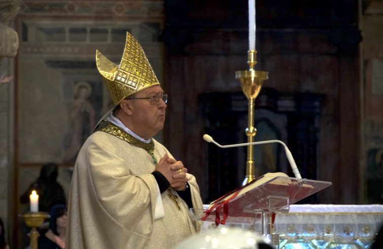 Giulianova. Il Vescovo Leuzzi chiude le rappresentazioni  del mese mariano