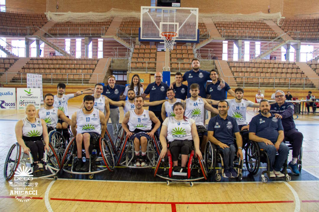  La Amicacci Abruzzo(serie A) ha  presentato la squadra di Basket in carrozzina per la prossima stagione