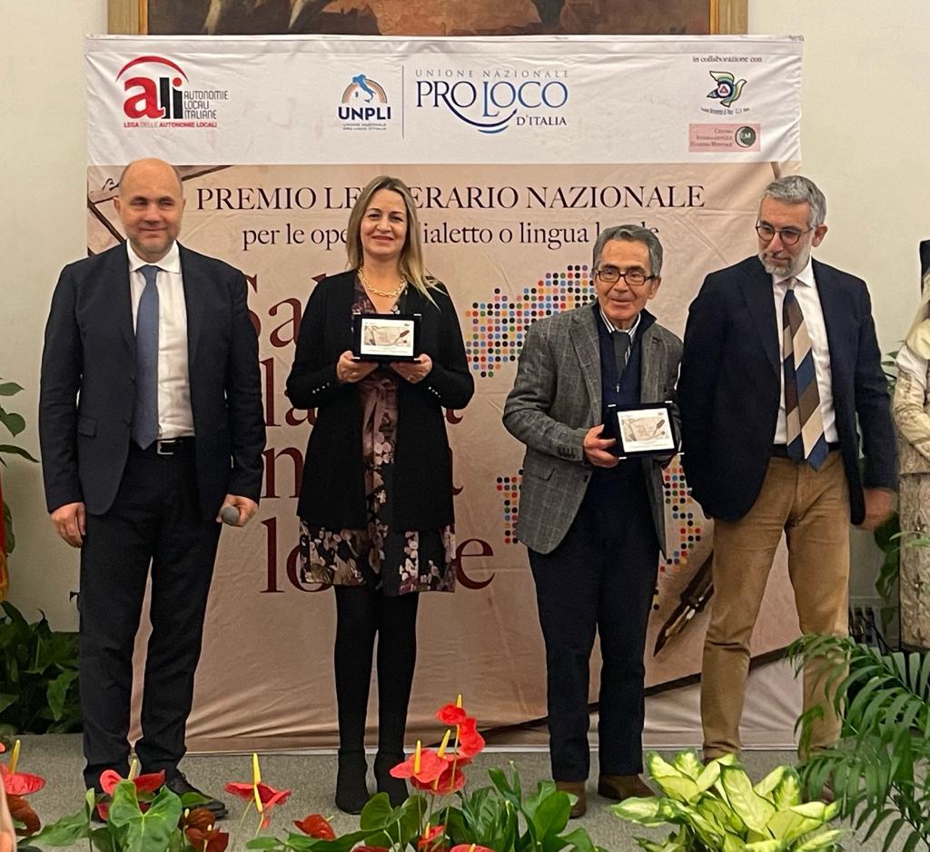 Libri&Editoria. Daniela D’Alimonte premiata in Campidoglio per il suo “Parole d’Abruzzo”