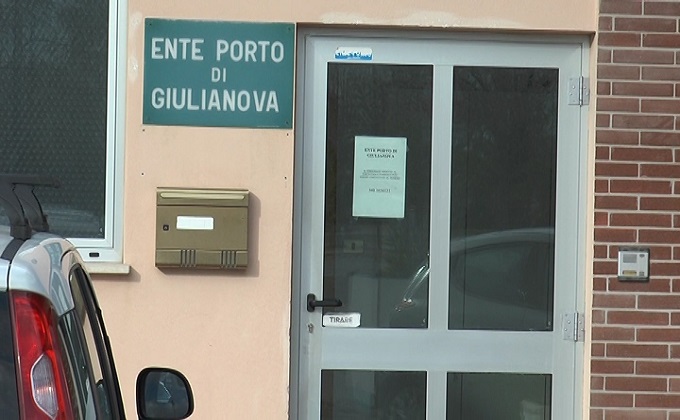 Giulianova. Polemiche continue sul Presidente dell’Ente Porto