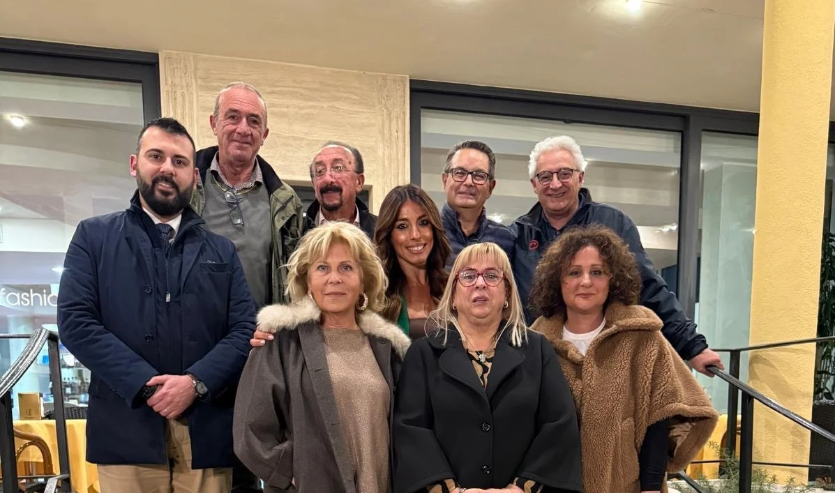 Roseto. Il centrodestra “apre” la campagna elettorale per le prossime comunali. Istituito un tavolo permanente Roseto. Il centrodestra “apre” la campagna elettorale per le prossime comunali. Istituito un tavolo permanente