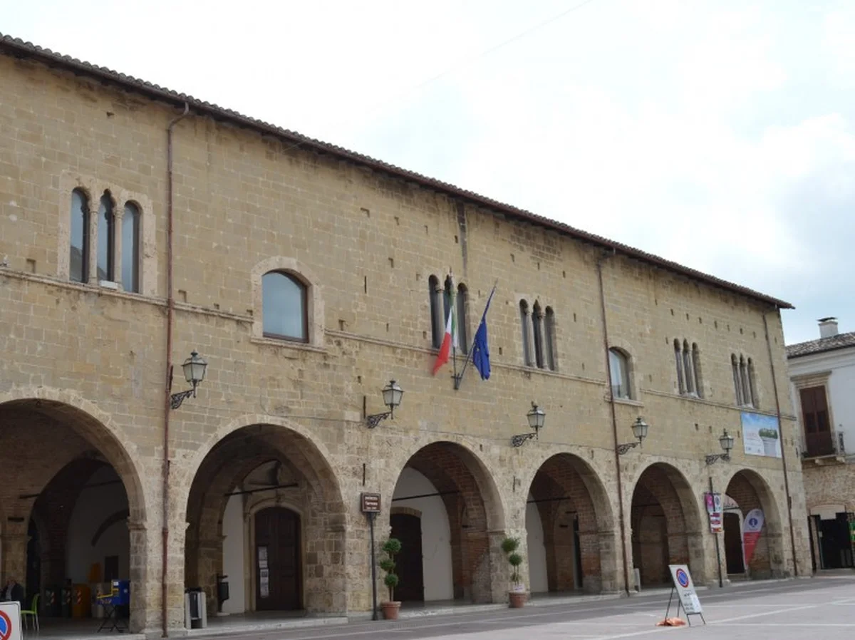 “Svolta Campli”: Colonia Marina: aumenti fino al + 54%, una stangata per le famiglie “Svolta Campli”: Colonia Marina: aumenti fino al + 54%, una stangata per le famiglie